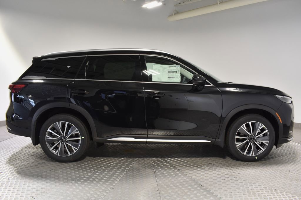 New 2026 INFINITI QX60 Luxe w/ Family Package image 6