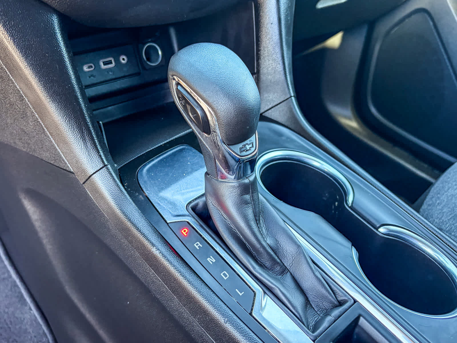 Used 2022 Chevrolet Equinox LT FWD image 18