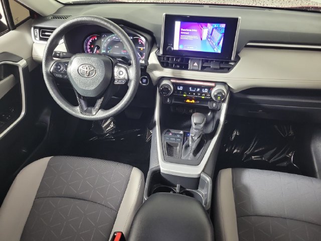 Used 2024 Toyota RAV4 XLE w/ Convenience Package FWD image 15