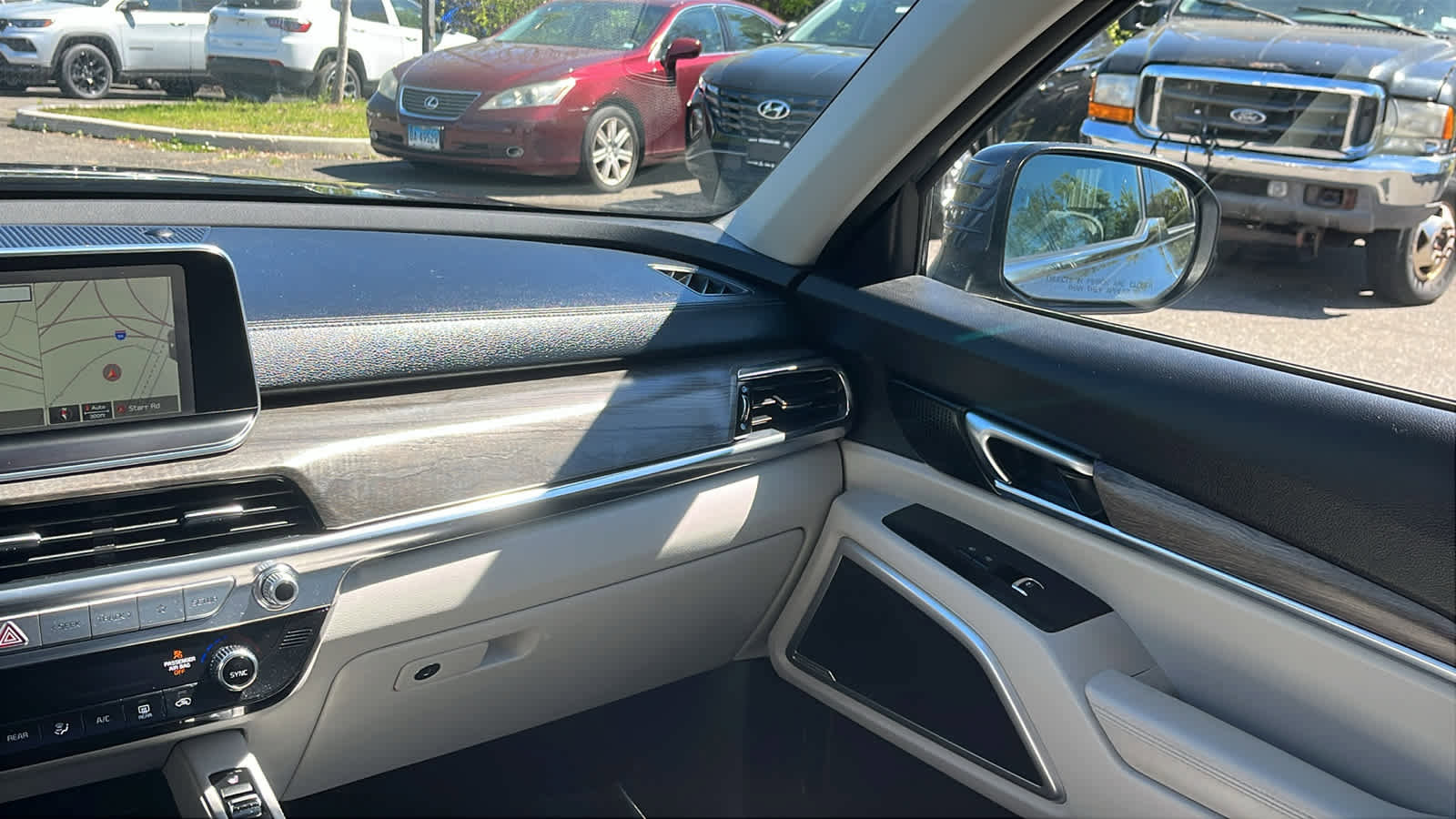 Used 2020 Kia Telluride EX AWD/4WD image 29