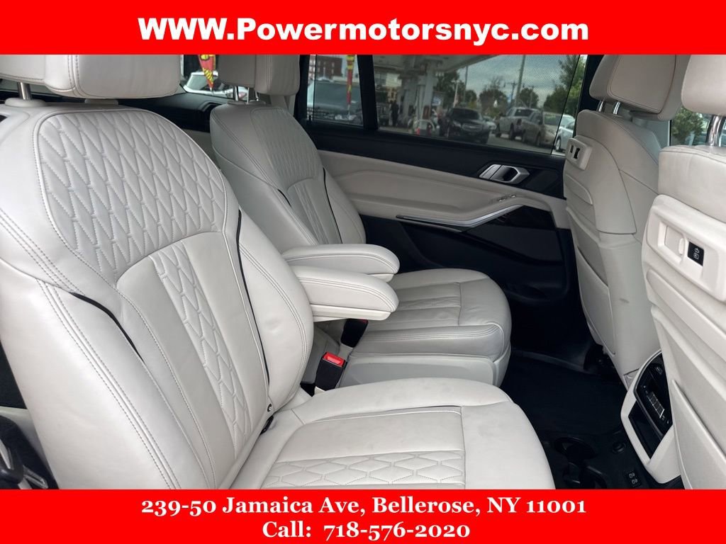 Used 2019 BMW X7 xDrive50i w/ Premium Package image 18