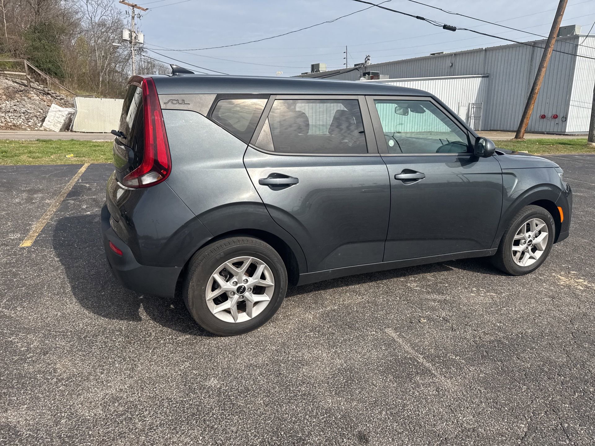 Used 2022 Kia Soul LX w/ Technology Package image 5