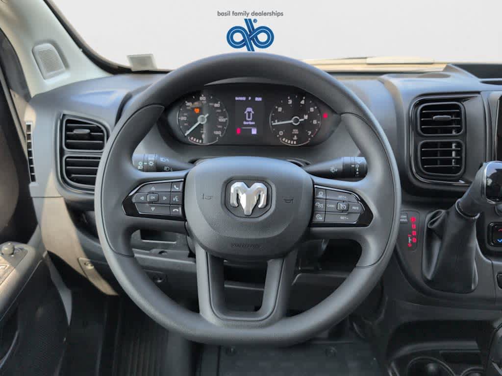 Used 2023 RAM ProMaster 2500 FWD image 13