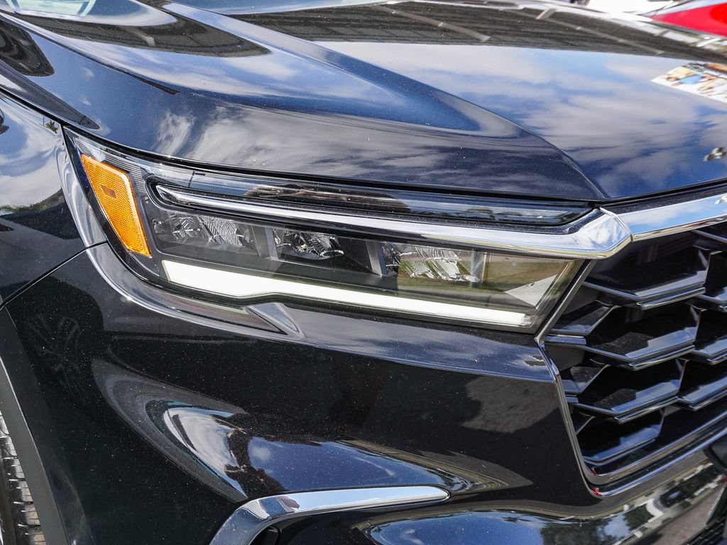Used 2023 Honda Pilot Elite image 11