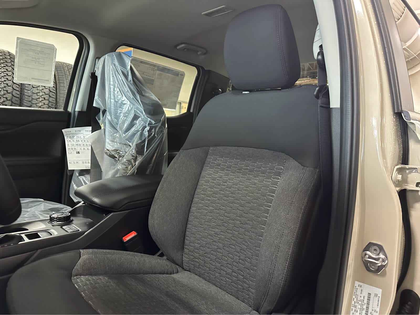 New 2025 Ford Ranger XLT w/ FX4 Off-Road Package image 14