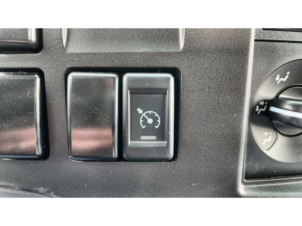 New 2024 Chevrolet Low Cab Forward image 19