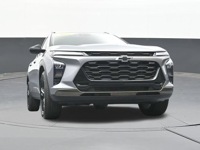 Used 2025 Chevrolet Trax ACTIV w/ Sunroof Package FWD image 52