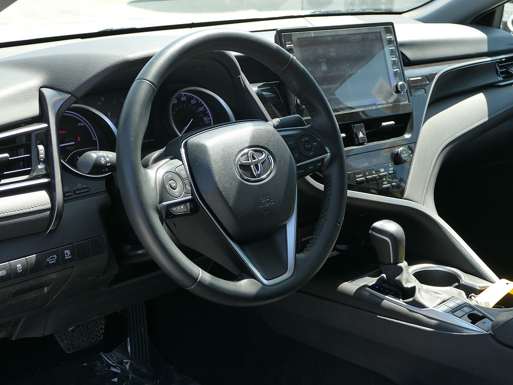 Used 2023 Toyota Camry XLE w/ Protection Package (Q2) (TMS) FWD image 11