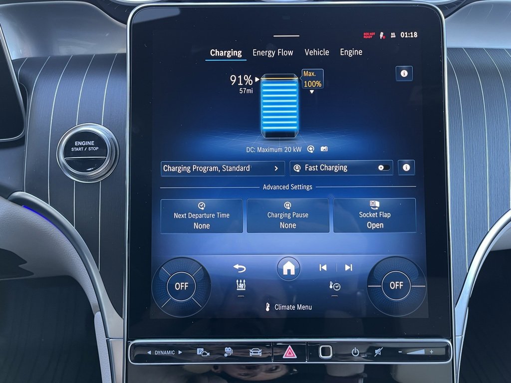 Used 2025 Mercedes-Benz GLC 350e 4MATIC image 38