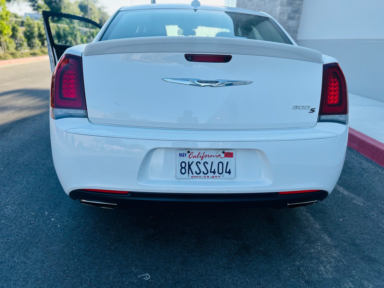 Used 2019 Chrysler 300 S w/ S Model Appearance Package RWD image 7
