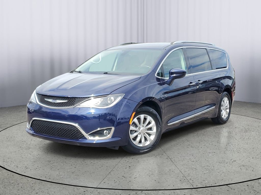 Used 2019 Chrysler Pacifica Touring-L