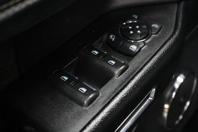 Used 2021 Ford Expedition Limited image 19