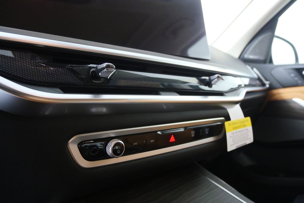 Used 2026 BMW X7 xDrive40i image 22