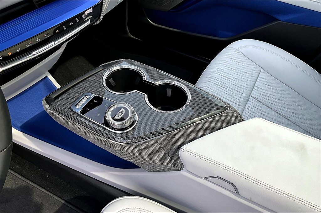 New 2025 Cadillac Optiq Sport 2 image 8