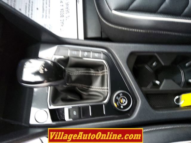 Used 2023 Volkswagen Tiguan SEL R-Line image 22
