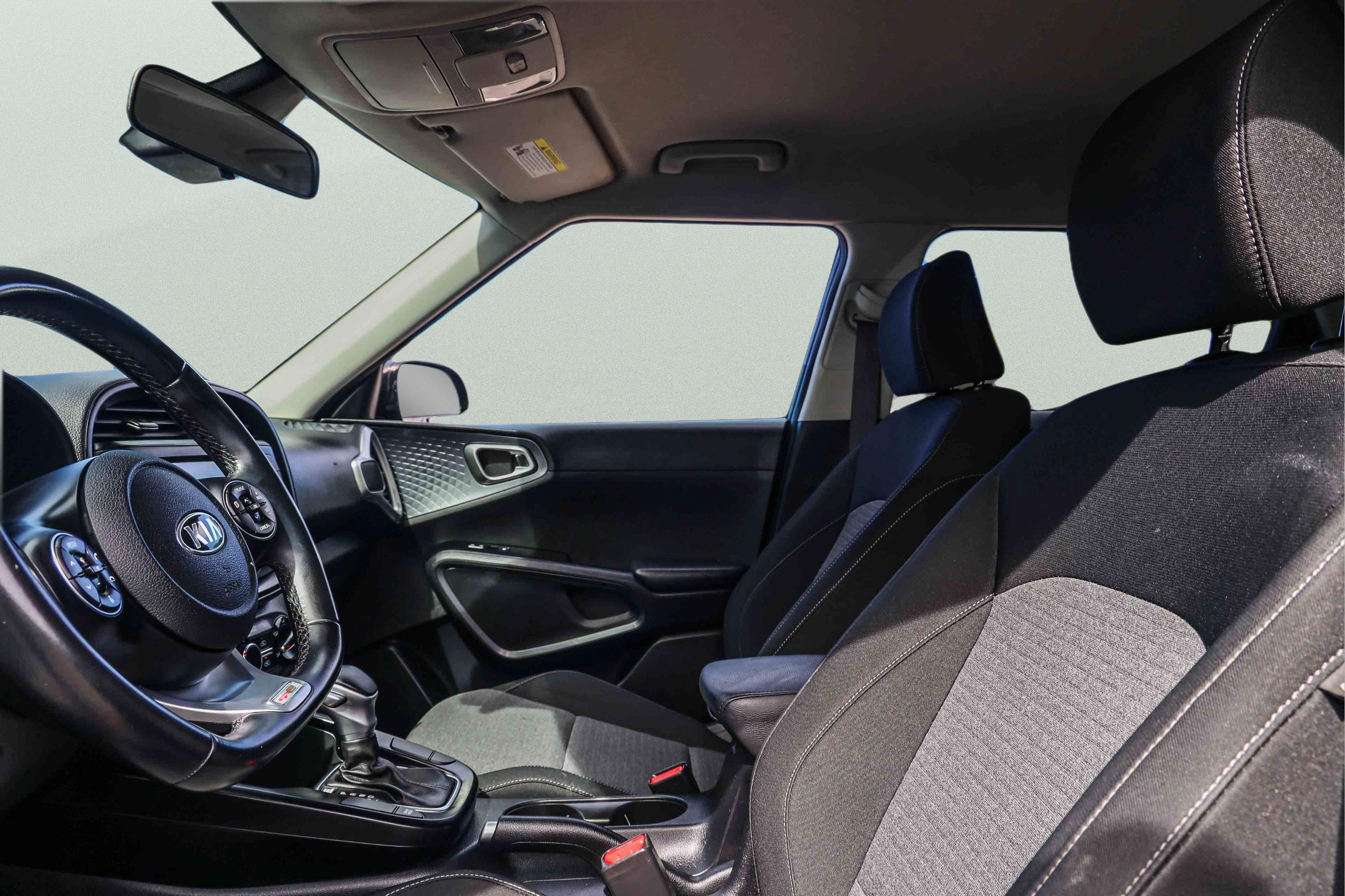 Used 2020 Kia Soul GT-Line FWD image 9