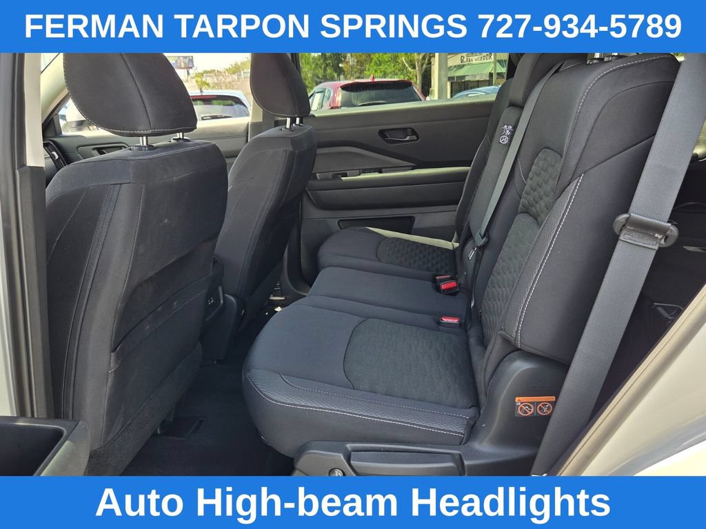 Used 2024 Nissan Pathfinder SV w/ Black Appearance Package FWD image 16