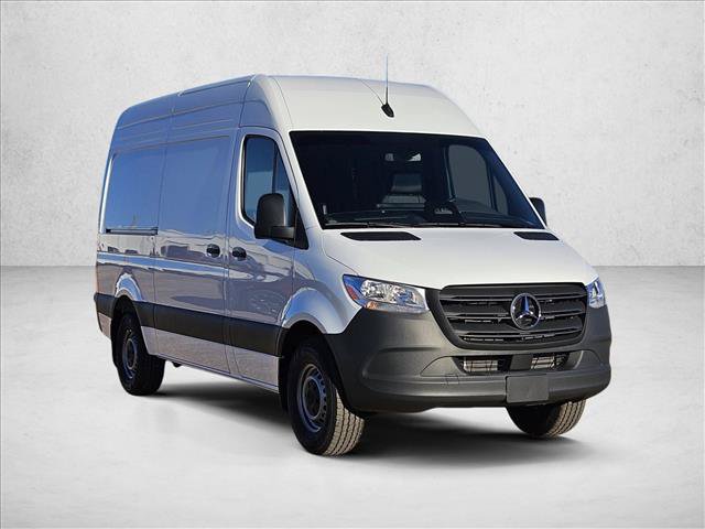 Used 2025 Mercedes-Benz Sprinter 2500 image 7