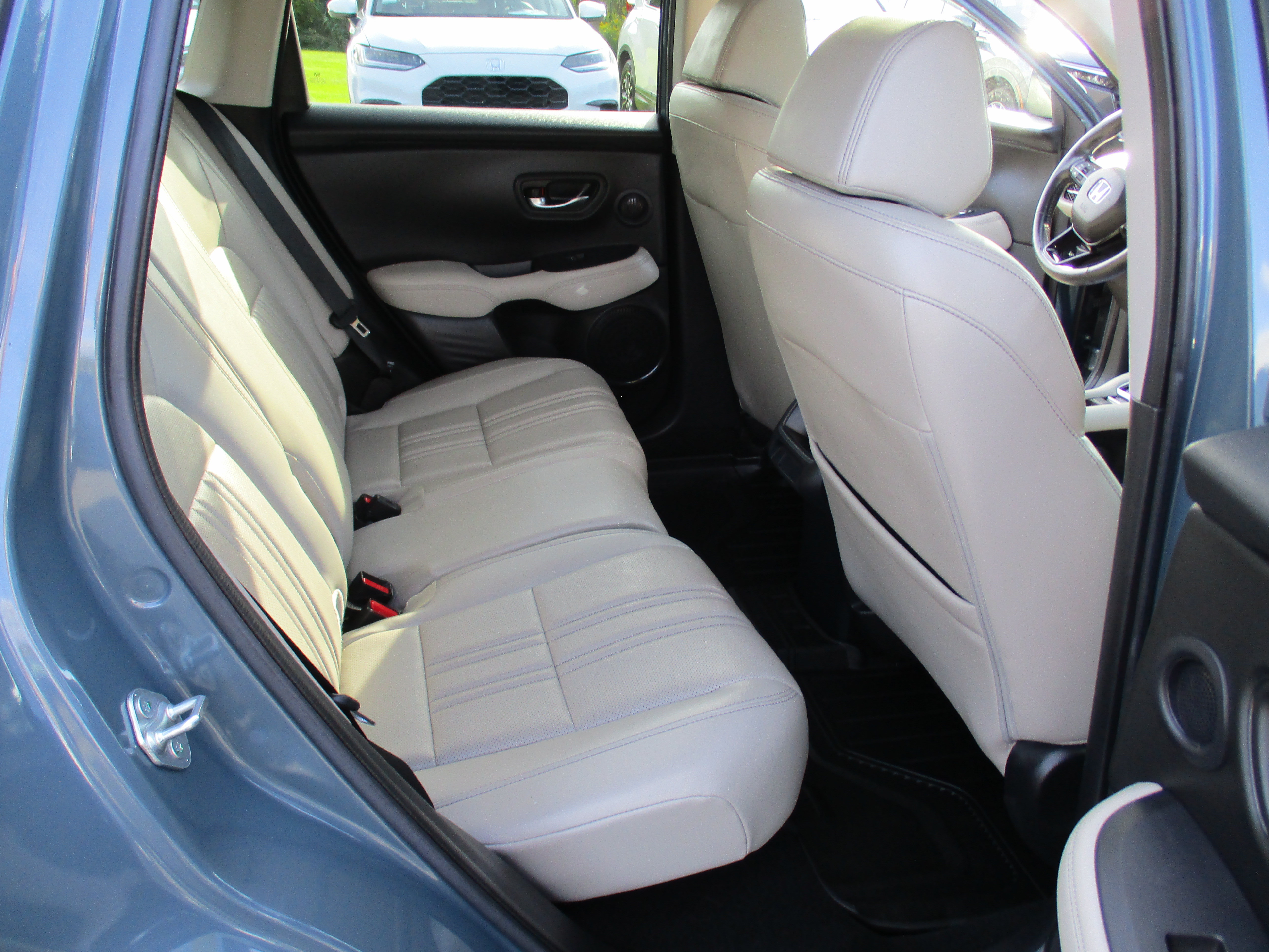 Certified 2023 Honda HR-V EX-L image 15