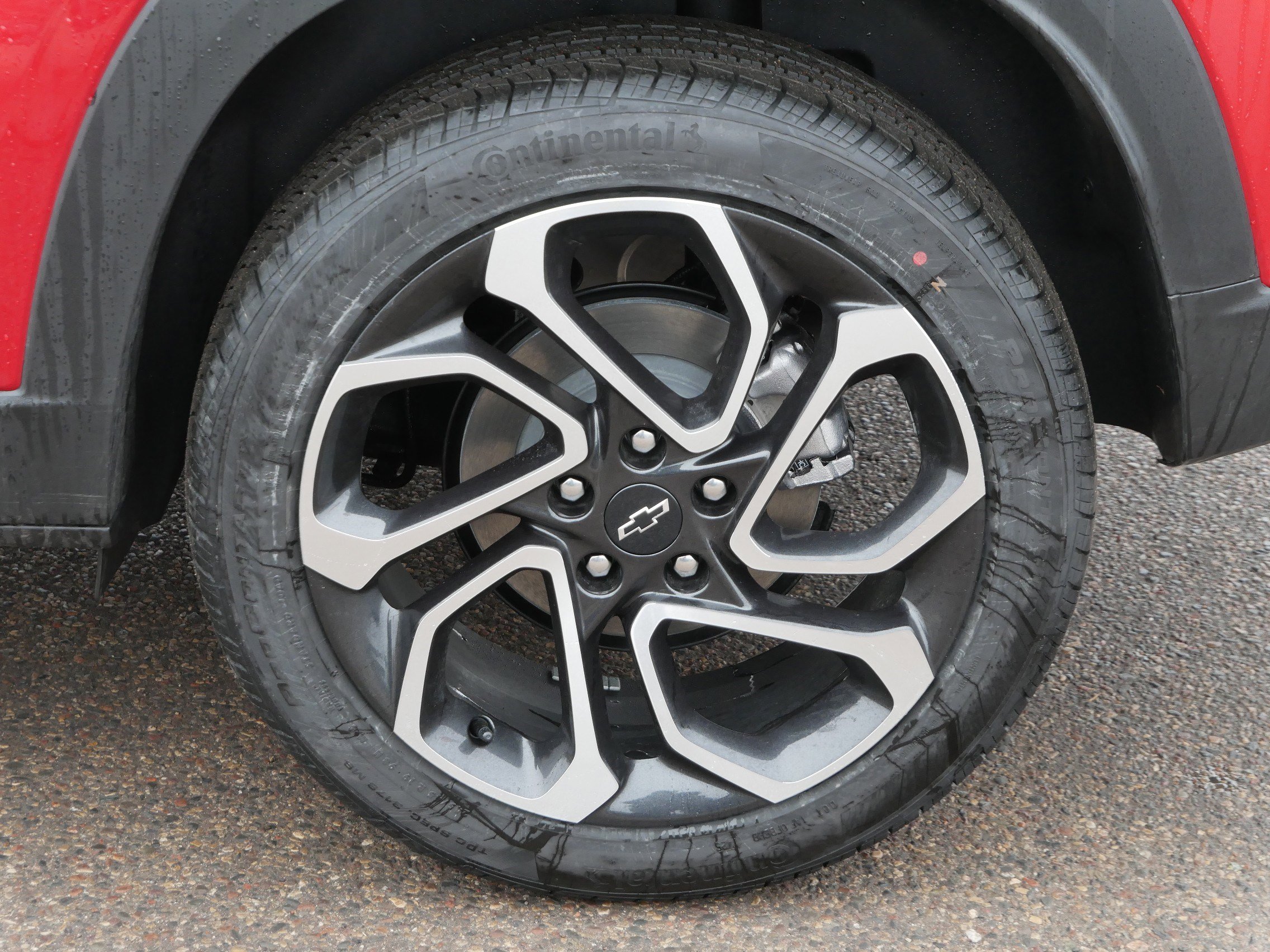 New 2026 Chevrolet Trax RS w/ Driver Confidence Package FWD image 3