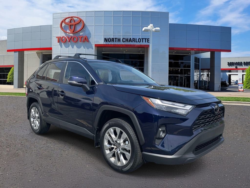 Used 2025 Toyota RAV4 XLE Premium image 1