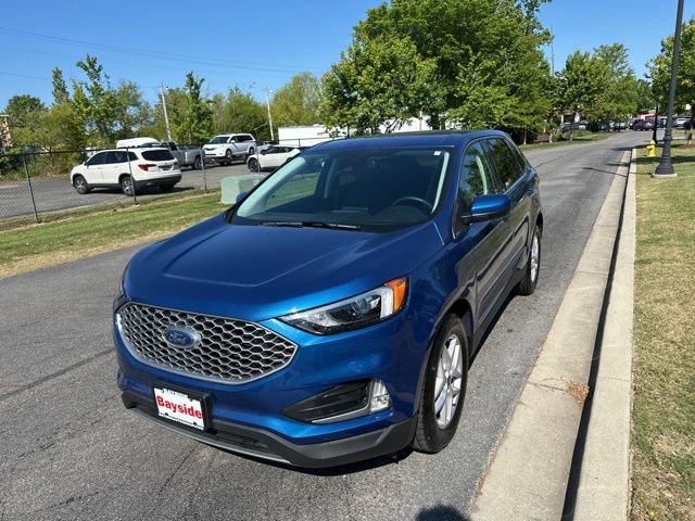 Used 2024 Ford Edge SEL w/ Convenience Package AWD/4WD image 6