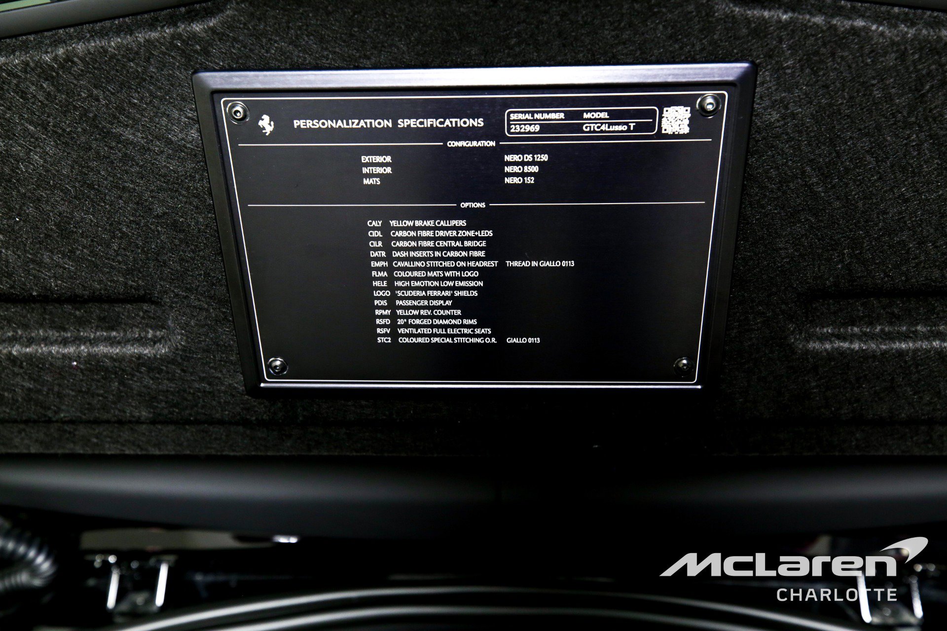 Used 2018 Ferrari GTC4Lusso T image 19