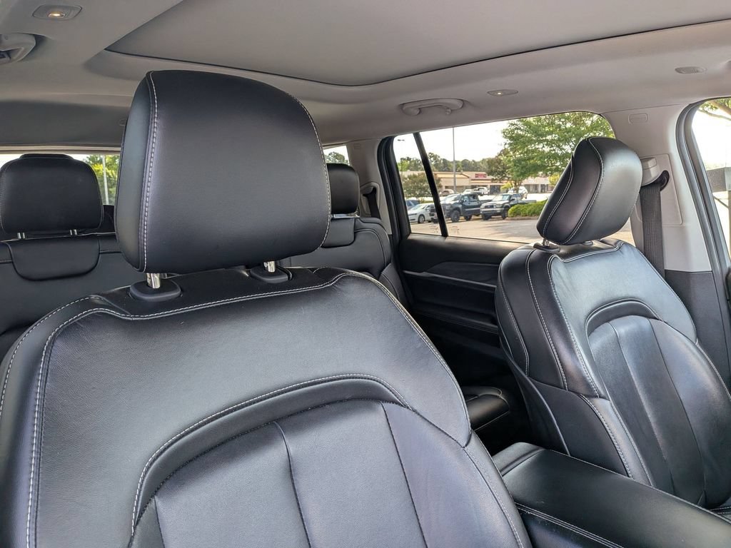Used 2021 Jeep Grand Cherokee L Limited AWD/4WD image 20