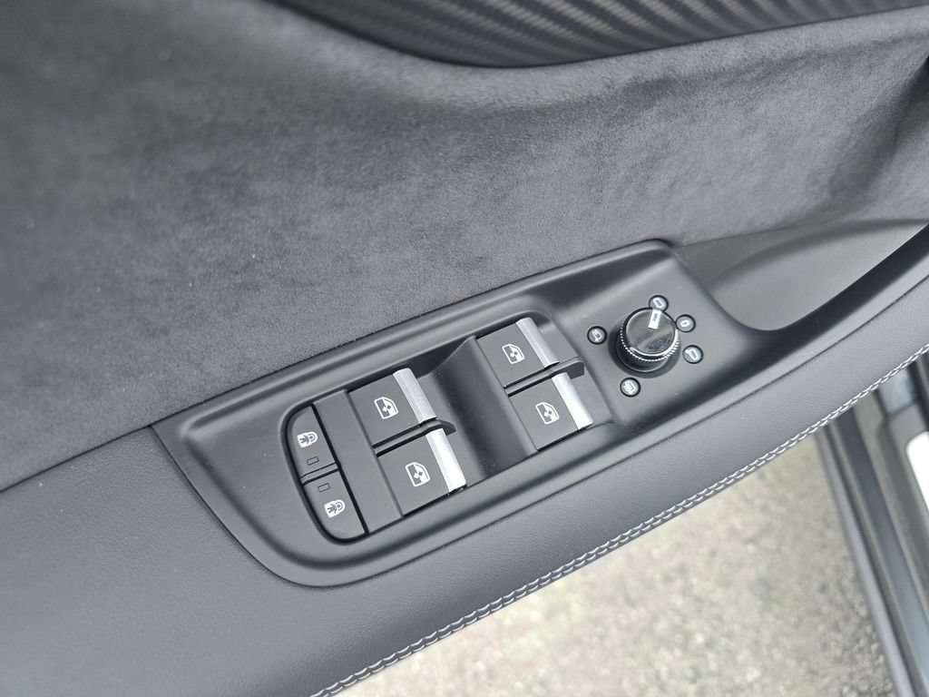New 2026 Audi SQ7 Premium Plus AWD/4WD image 22