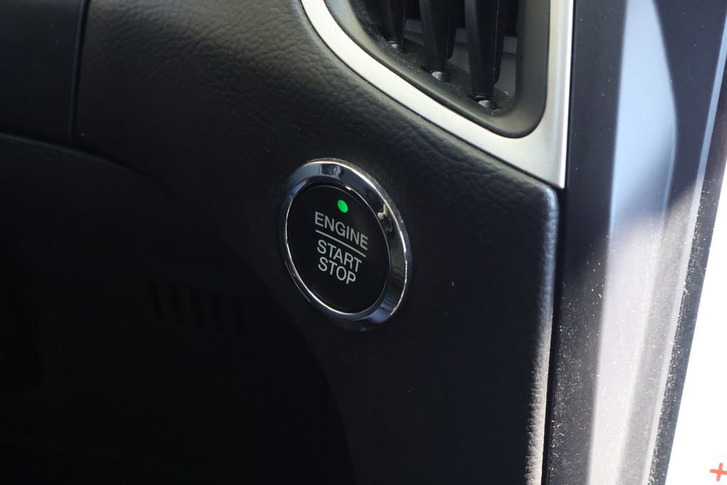 Used 2024 Ford Edge SEL AWD/4WD image 26