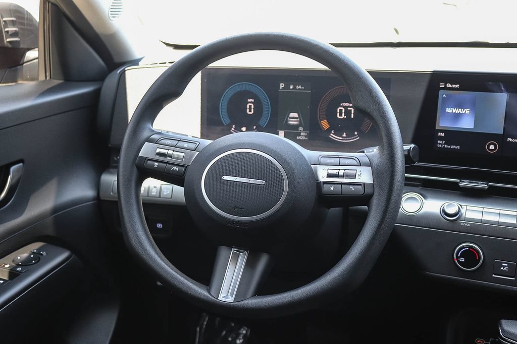 Used 2026 Hyundai Kona SE FWD image 16
