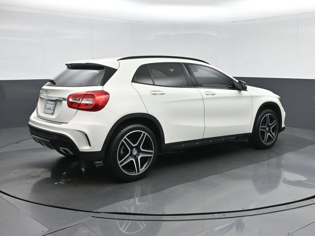 Used 2016 Mercedes-Benz GLA 250 image 7