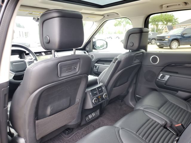 Used 2024 Land Rover Discovery S AWD/4WD image 10