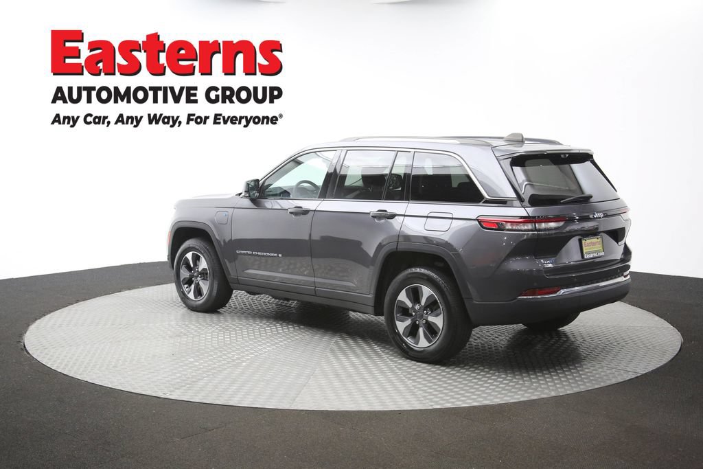 Used 2022 Jeep Grand Cherokee Limited 4xe w/ Luxury Tech Group II AWD/4WD image 68