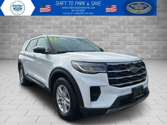 Certified 2025 Ford Explorer Active image 1