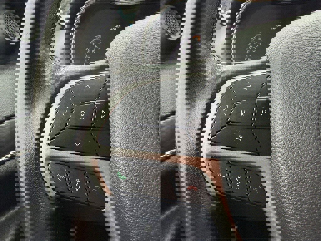 Used 2020 Jeep Grand Cherokee Limited w/ Luxury Group II image 22