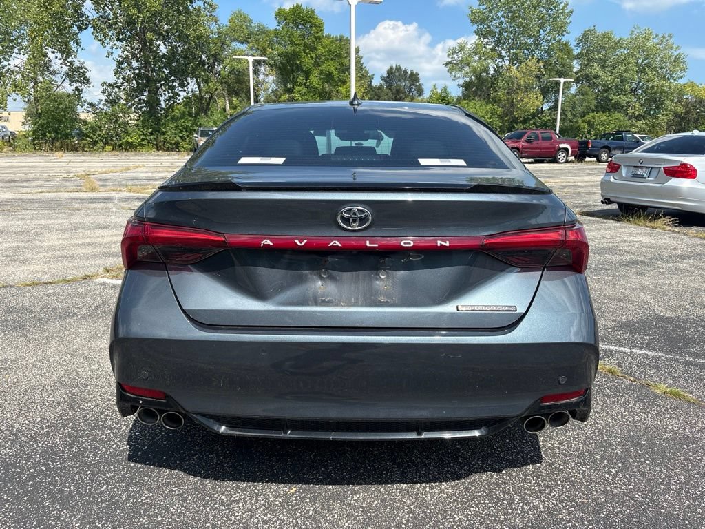 Used 2020 Toyota Avalon Touring w/ Advanced Safety Package FWD image 4