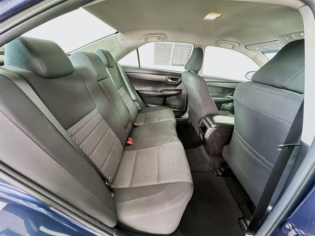 Used 2016 Toyota Camry LE image 24