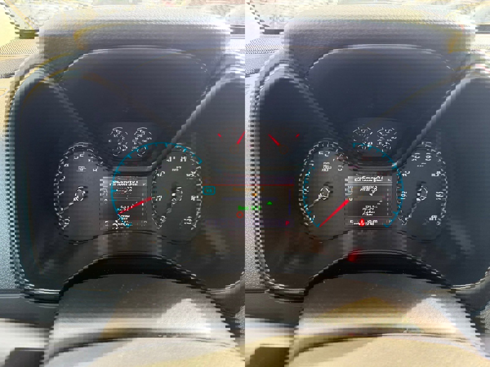 Used 2020 Chevrolet Colorado Z71 image 14