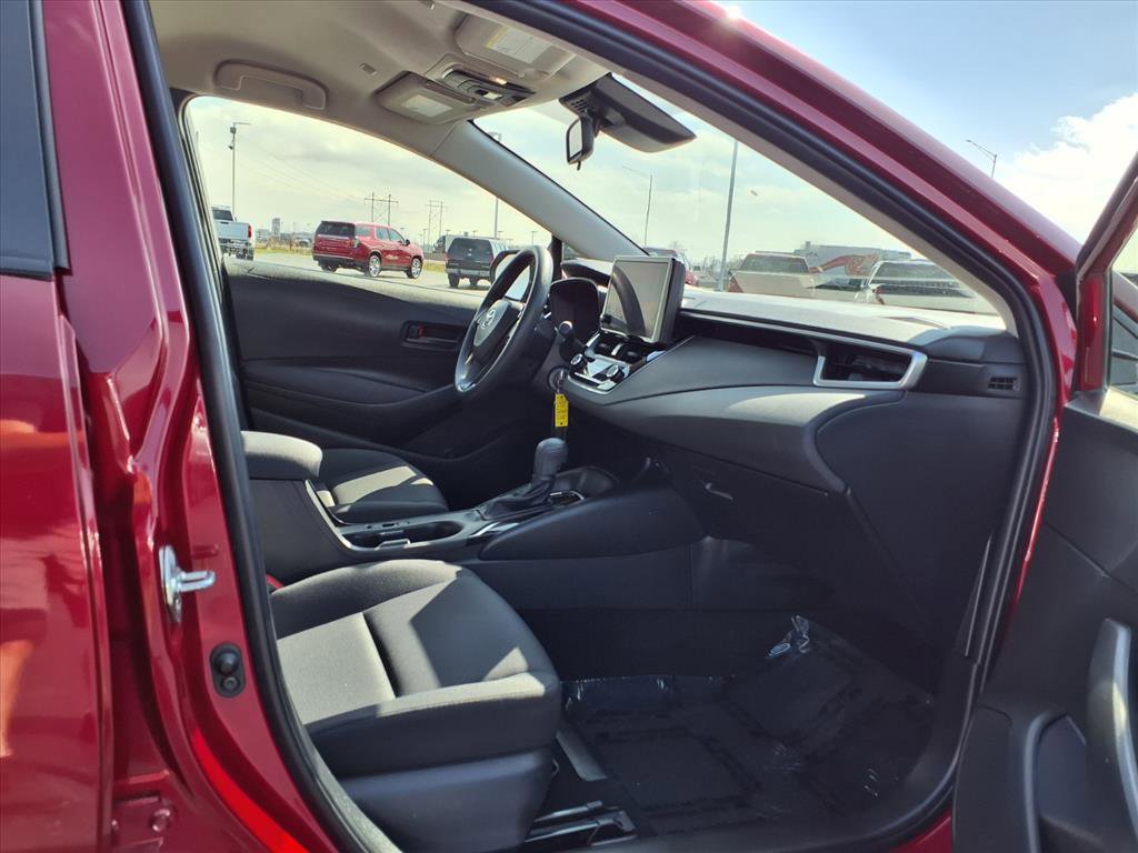 Used 2023 Toyota Corolla LE image 24
