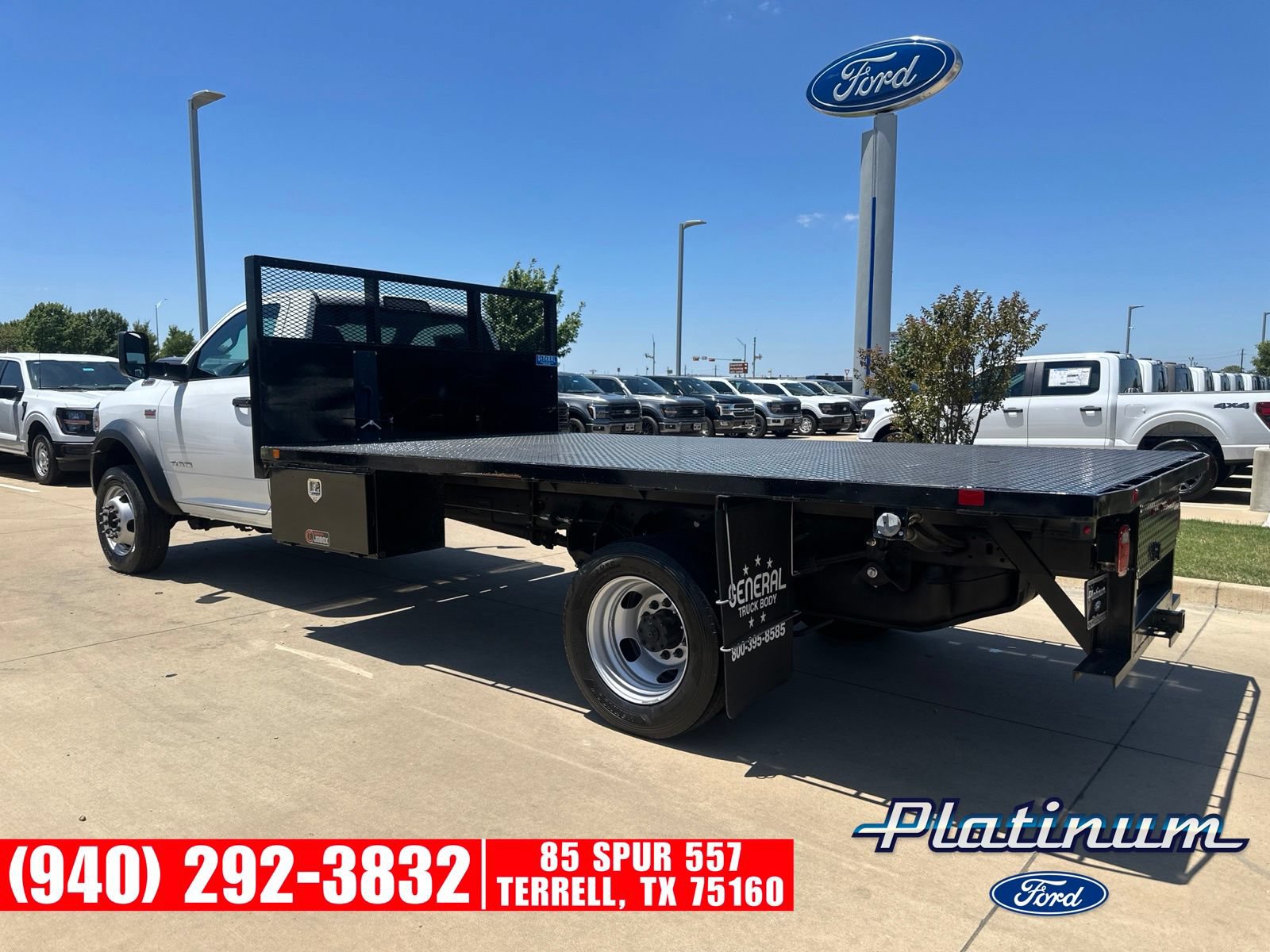 Used 2021 RAM 4500 Tradesman RWD image 3