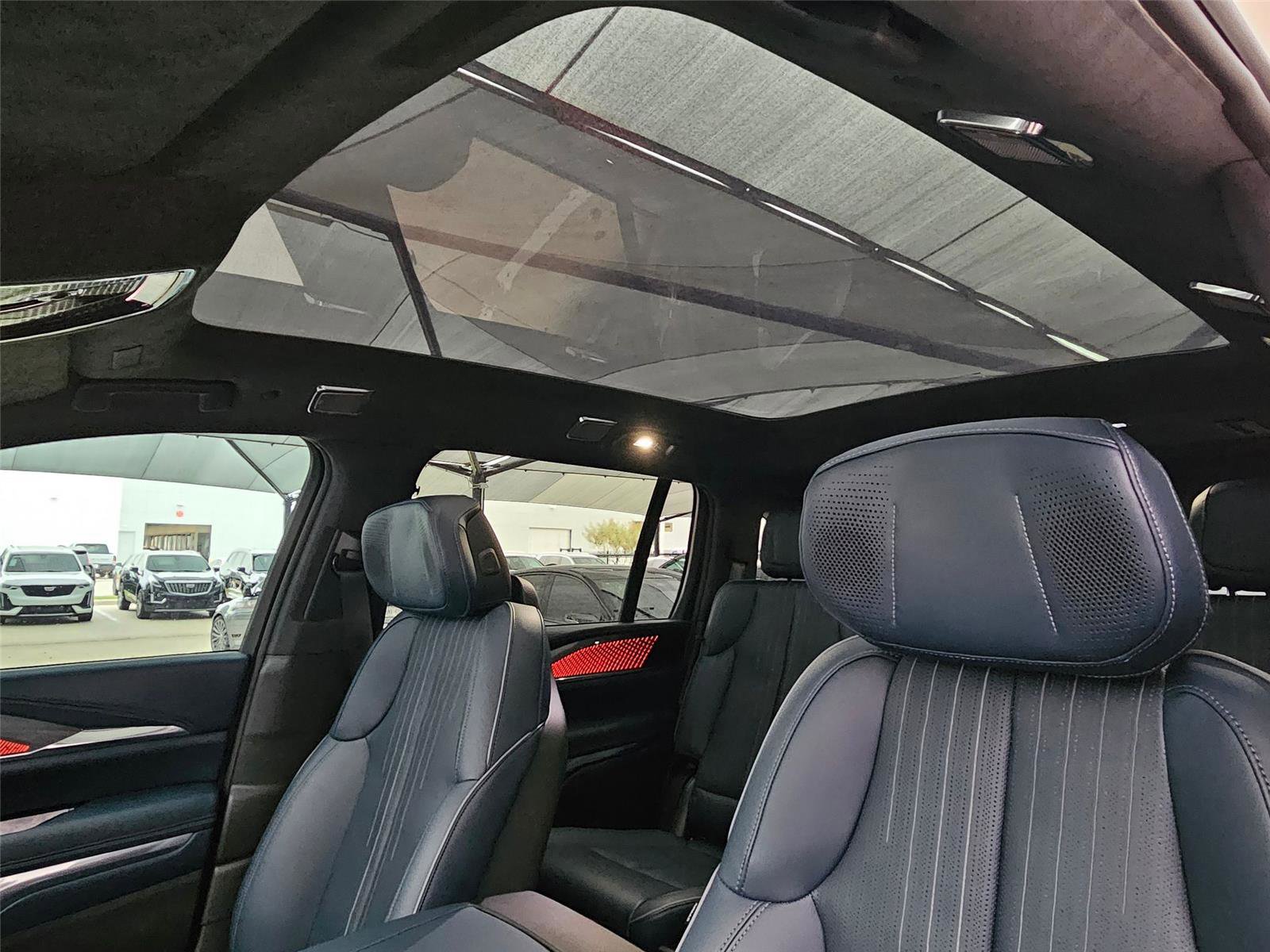 New 2025 Cadillac Escalade IQ Luxury 2 AWD/4WD image 9