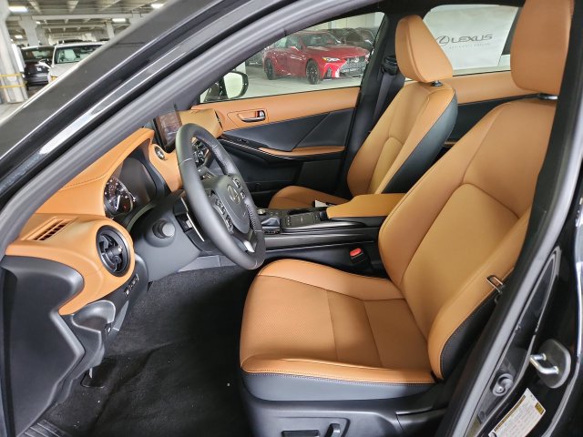 Used 2023 Lexus IS 300 w/ Comfort Package RWD image 17