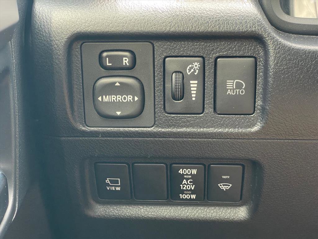 Used 2023 Toyota 4Runner Limited image 18