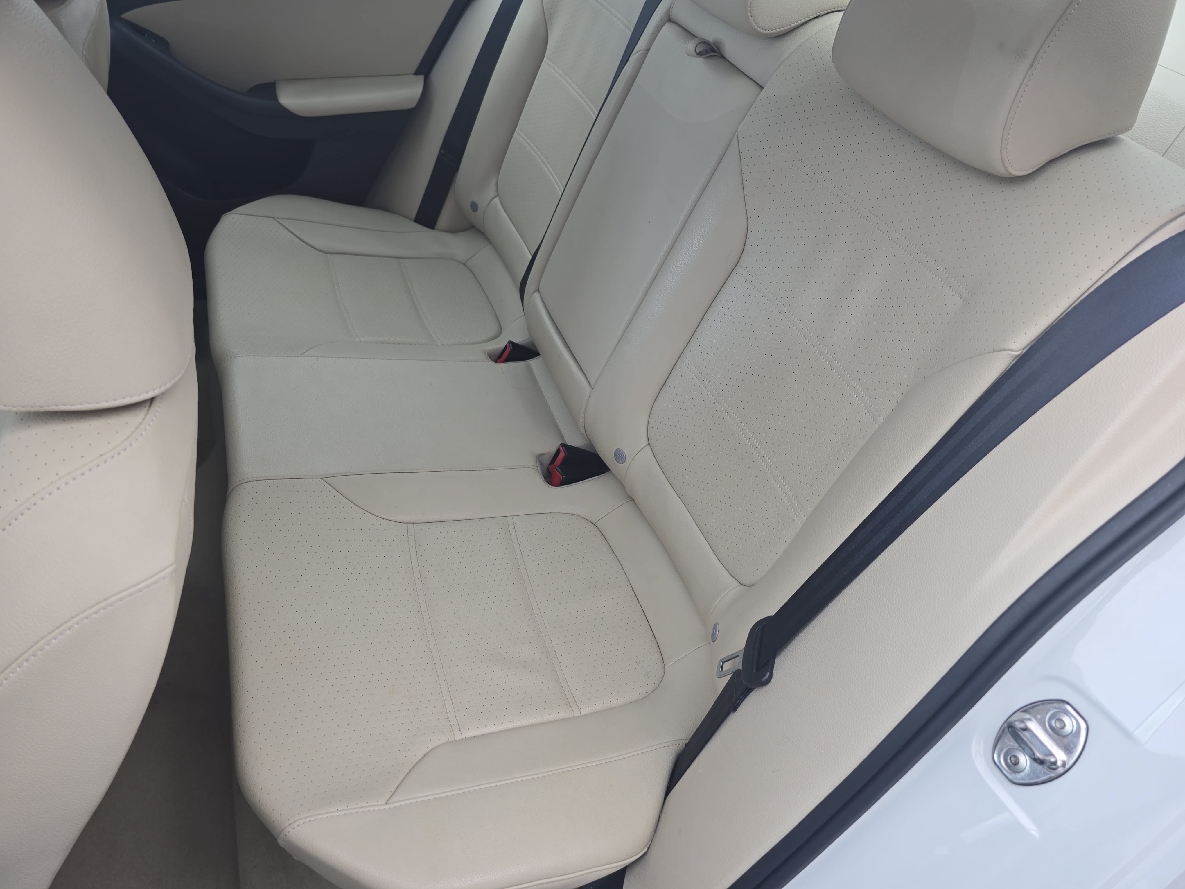 Used 2014 Volkswagen Jetta TDI FWD image 13