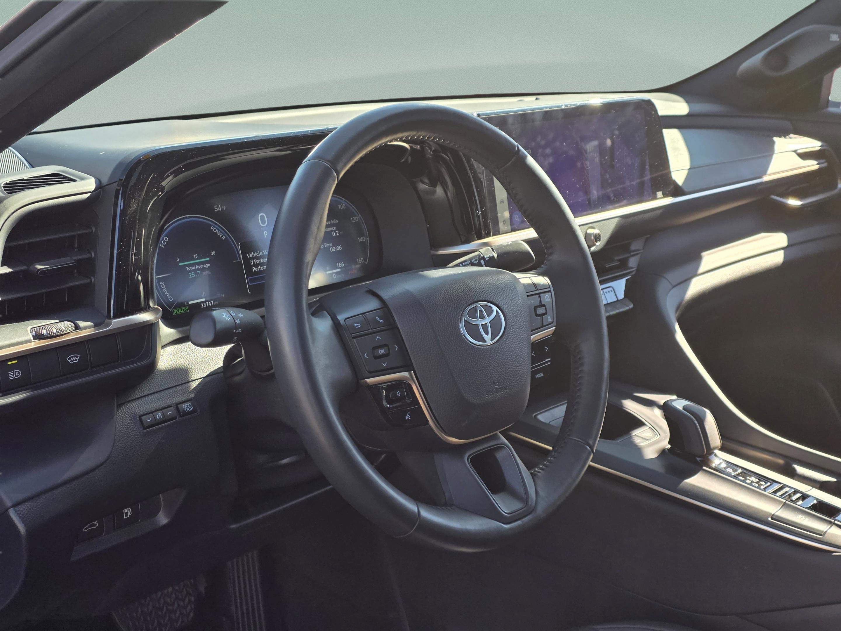 Used 2023 Toyota Crown Platinum image 23