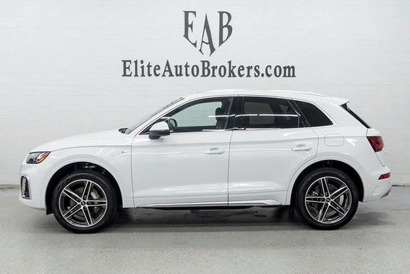 Used 2025 Audi Q5 e Premium image 2