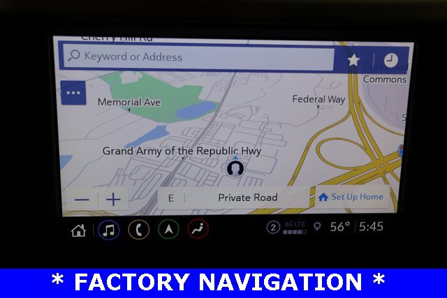 Used 2023 GMC Acadia SLT w/ Elevation Edition image 14