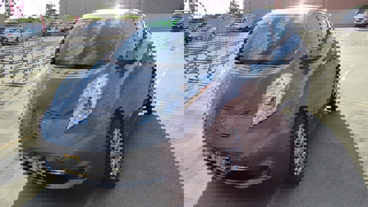 Used 2014 Nissan Leaf S w/ Charge Package image 1