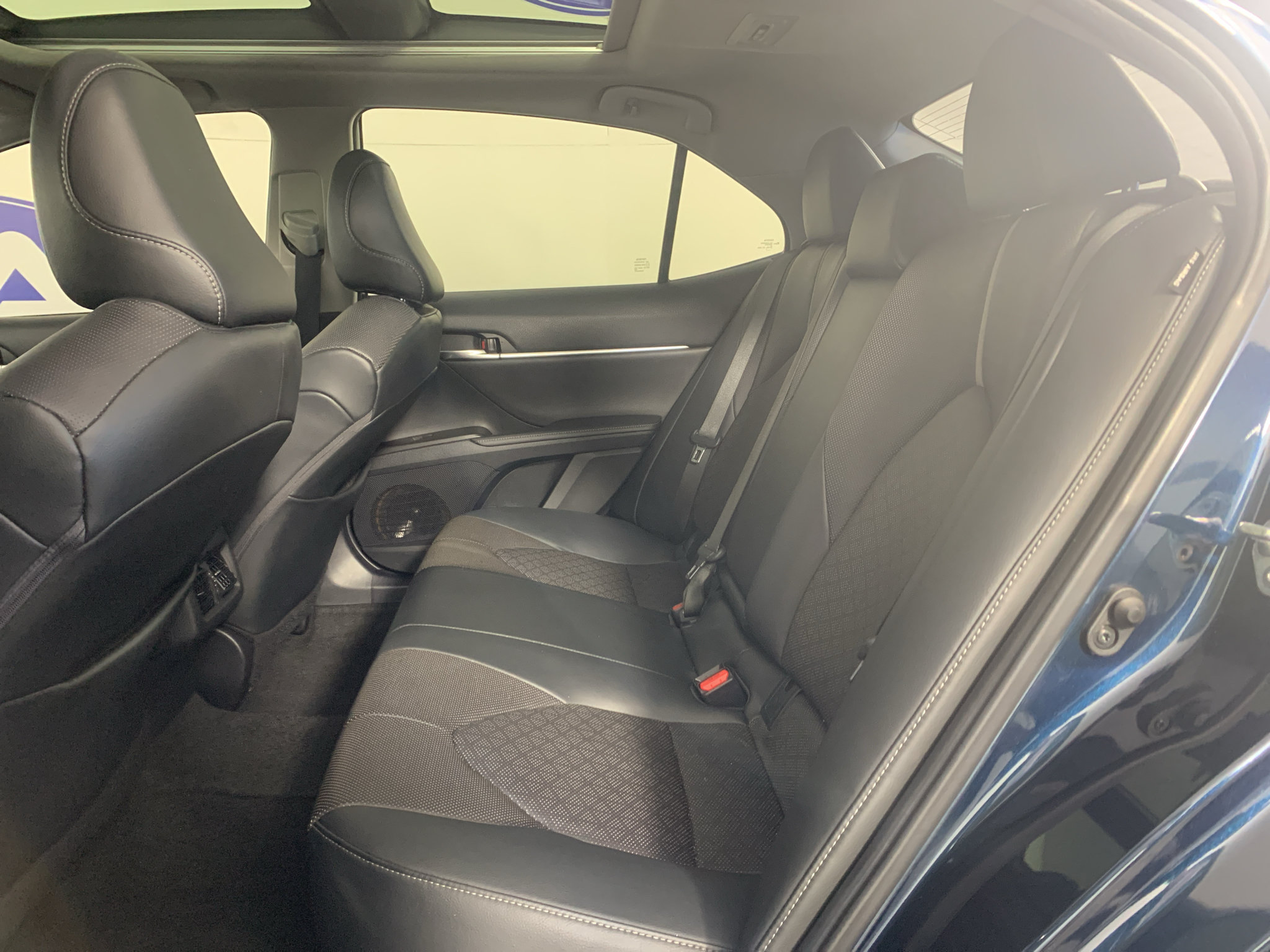 Used 2021 Toyota Camry XSE w/ Navigation Package FWD image 31